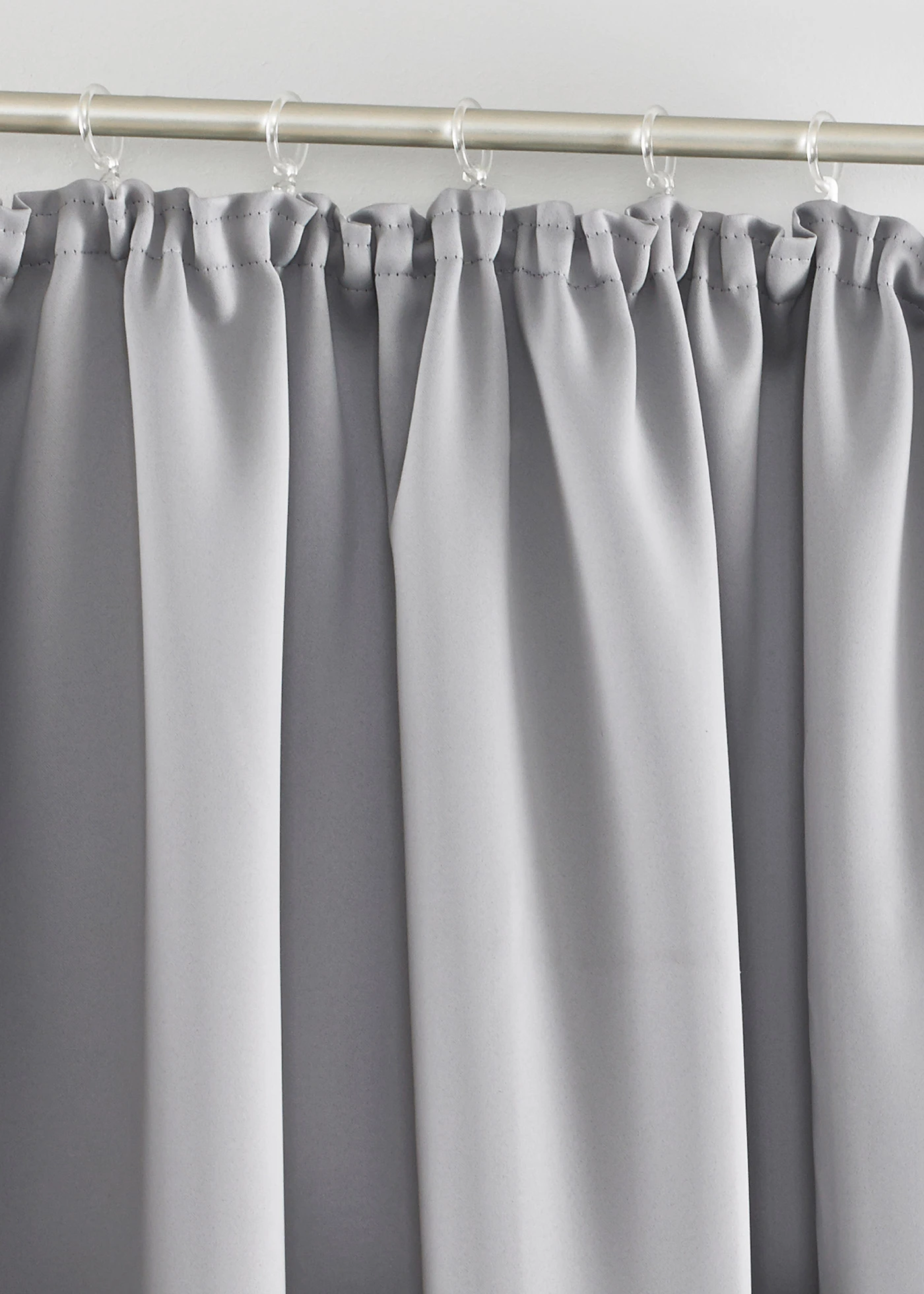 Rideau obscurcissant (1 pce), nombreuses tailles • gris clair • Boutique bonprix