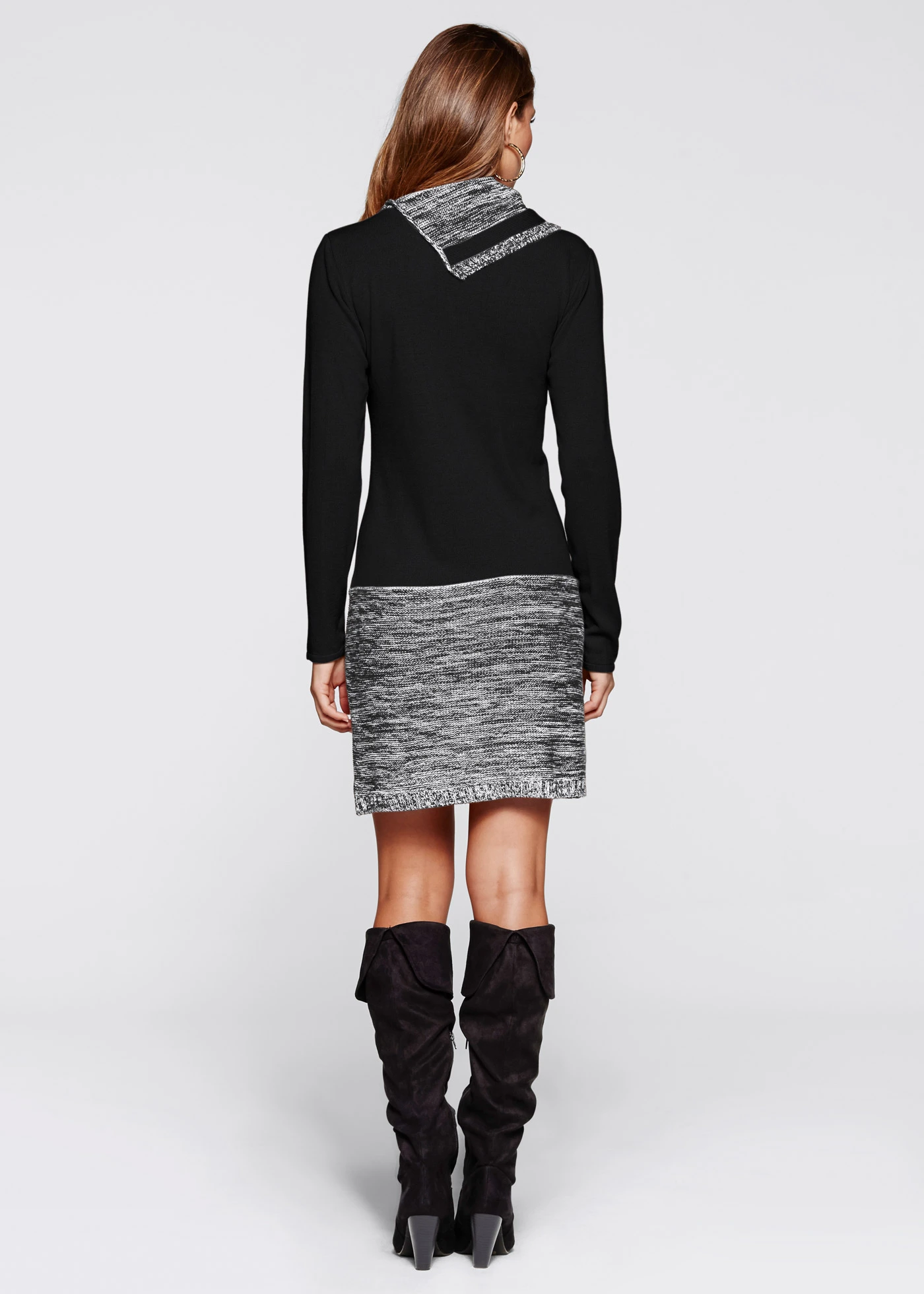 Robe en maille • noir/gris chiné • Boutique bonprix