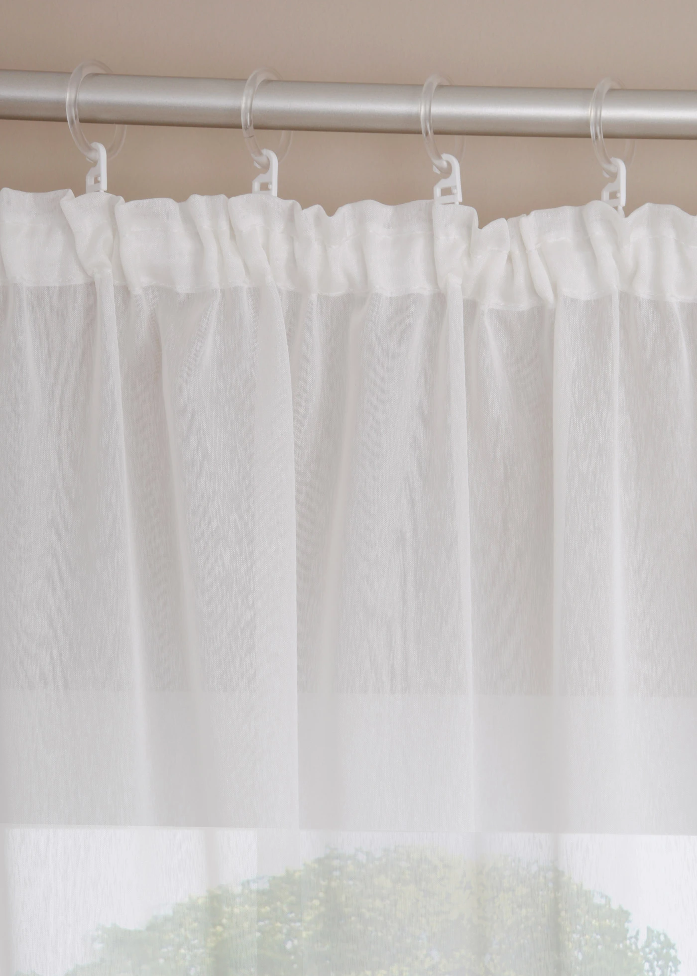 Store voilage à la fine texture sablée • blanc • Boutique bonprix