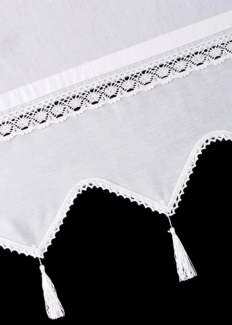 Řasící roleta s háčkovaným lemem, barva: bílá