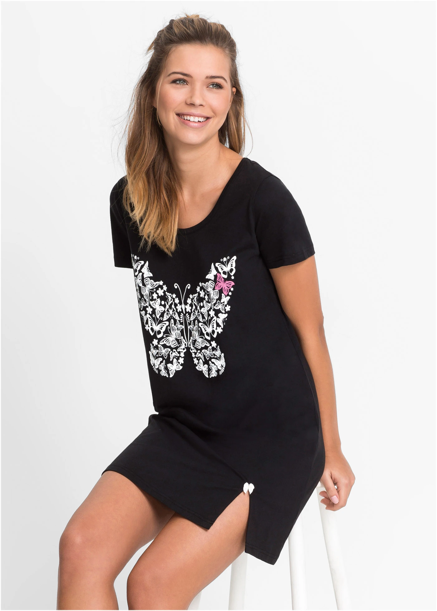 Kort nachthemd met biologisch katoen • zwart met print • bonprix online shop