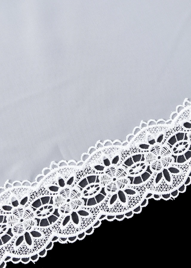 Brise-bise à bordure dentelle, Couleur: blanc