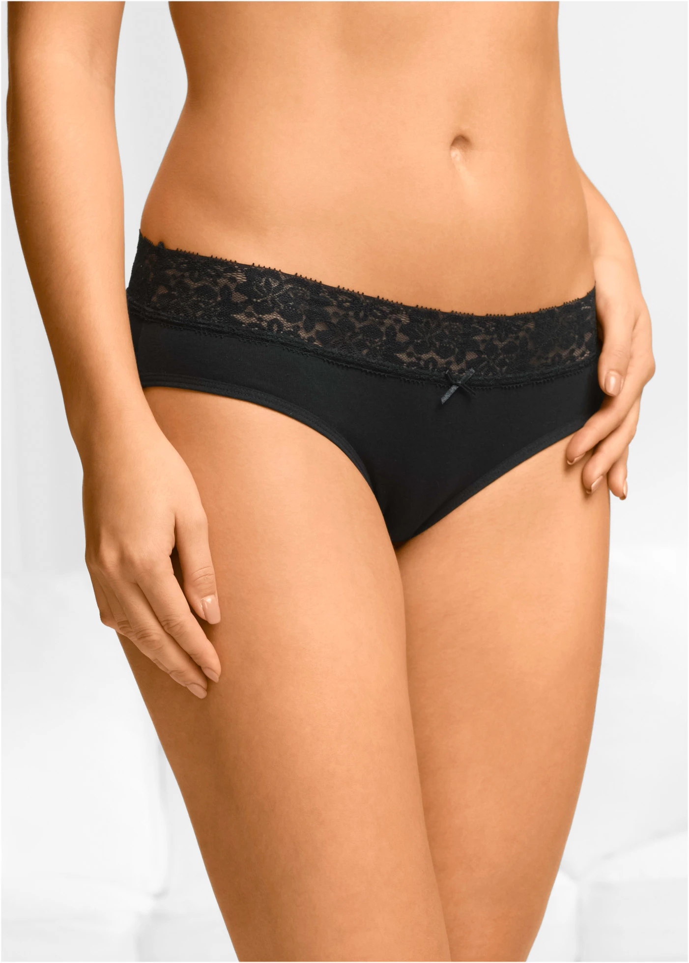 Slip met zacht katoen en kant (set van 5) • zwart+wit+rood • bonprix online shop