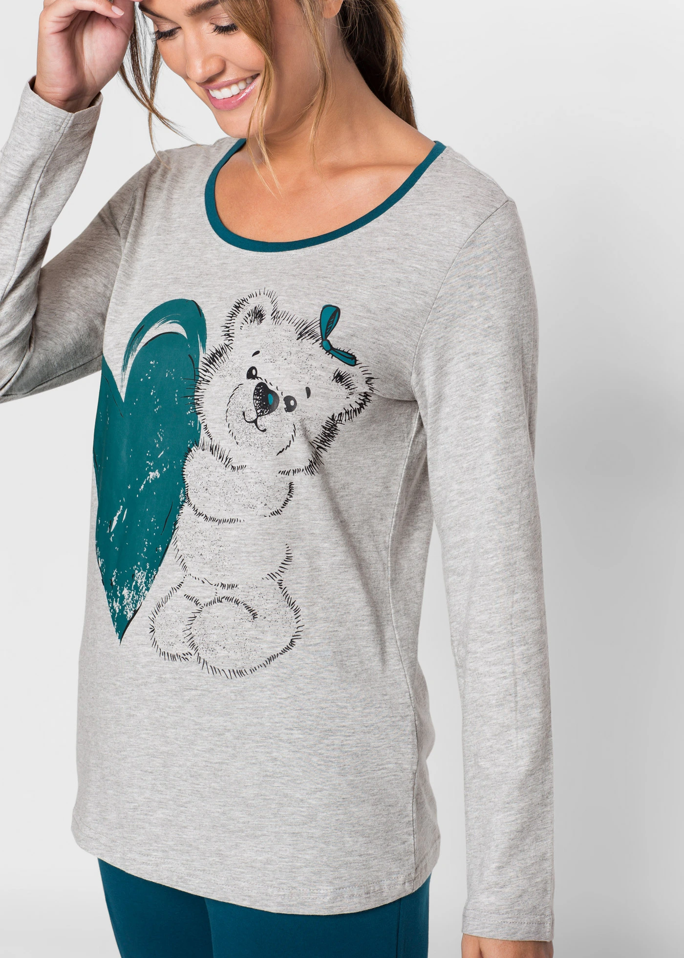 Pyjama en coton majoritaire • bleu pétrole imprimé • Boutique bonprix