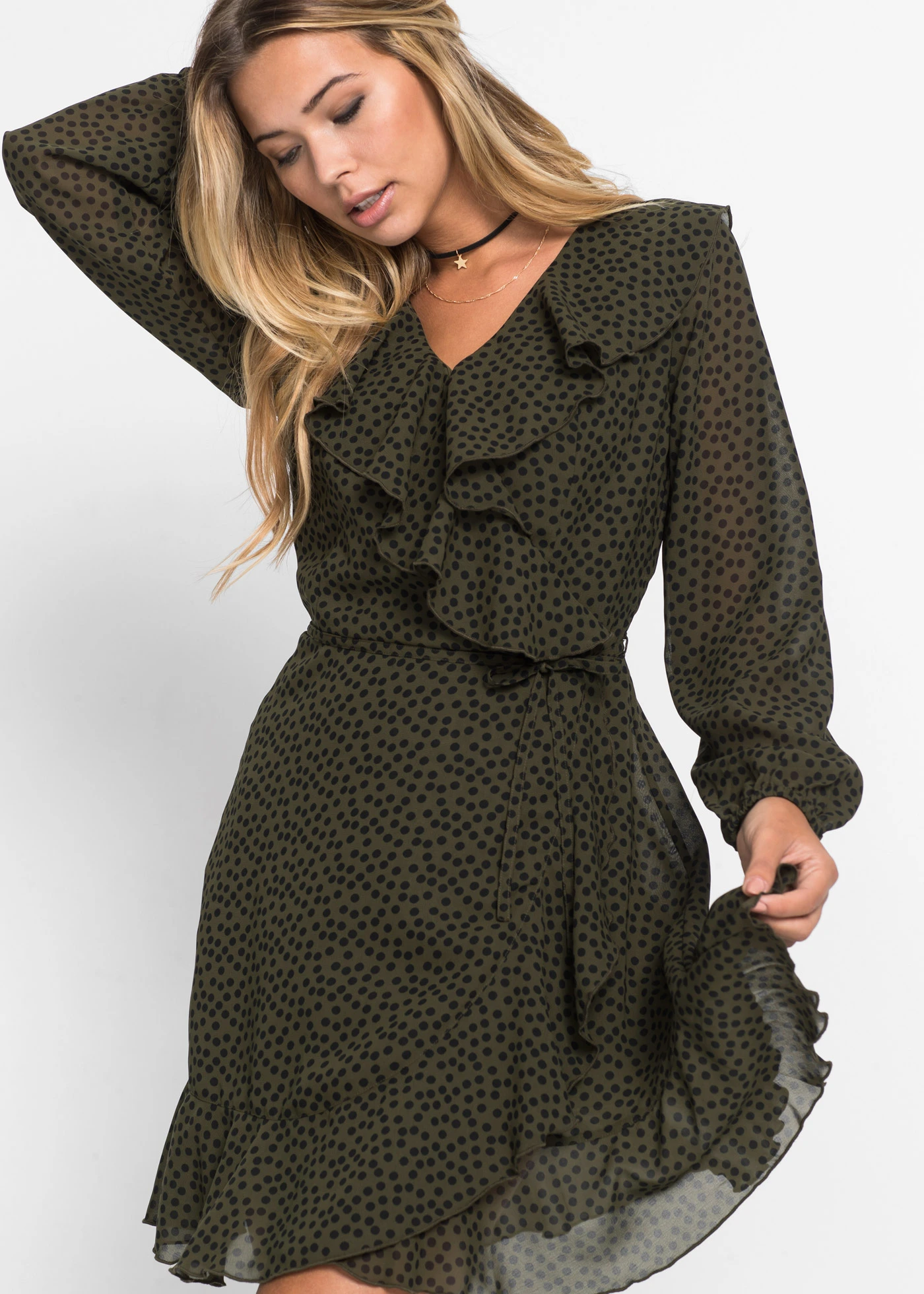 Mini ruha átkötős fazonban • sötét olivazöld-fekete pöttyös • bonprix áruház