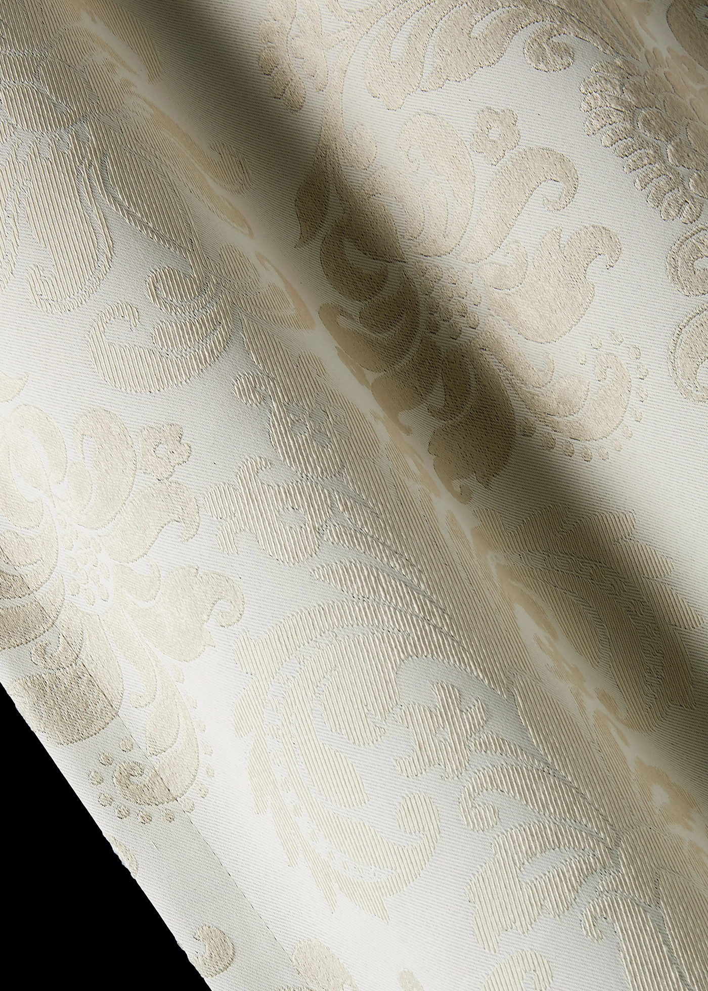 Isolerend verduisterend gordijn van jacquard (1 stuk) • crème • bonprix online shop