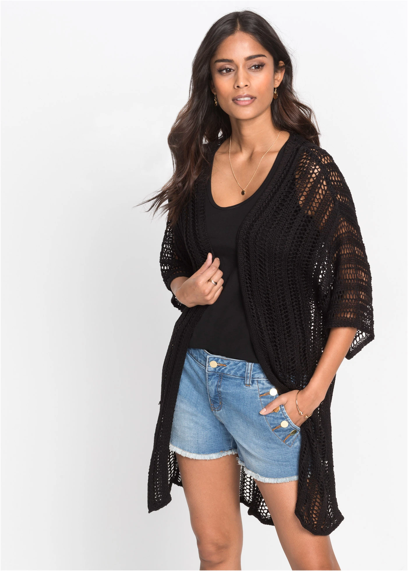 Dlouhý pletený kabátek s dírkovaným vzorem • černá • bonprix obchod