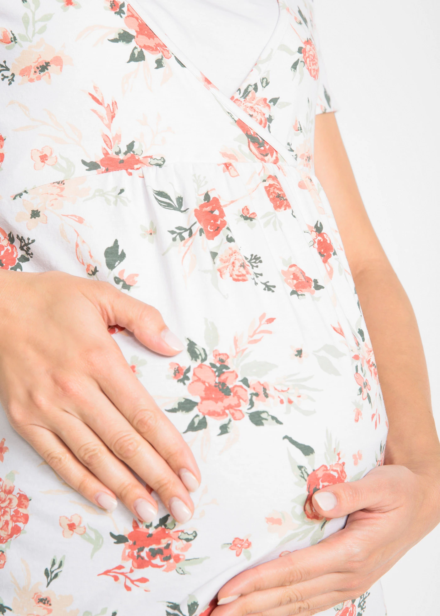 Těhotenské a kojicí triko 2 v 1, z organické bavlny • bílá s květy • bonprix obchod