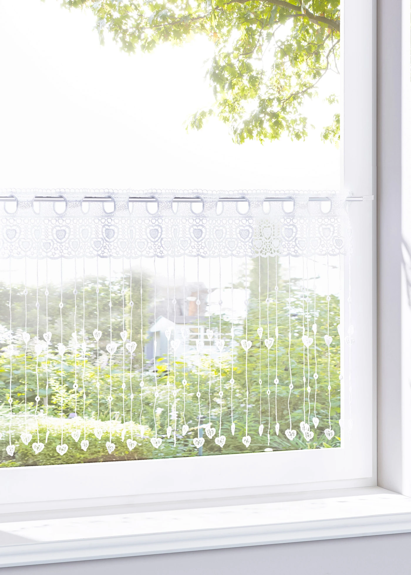 Vitrážková záclona se srdíčky • bílá • bonprix obchod