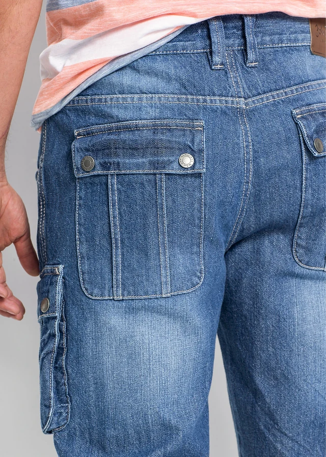 Bermuda cargo en jean, regular • bleu denim • product-page.page-title-suffix