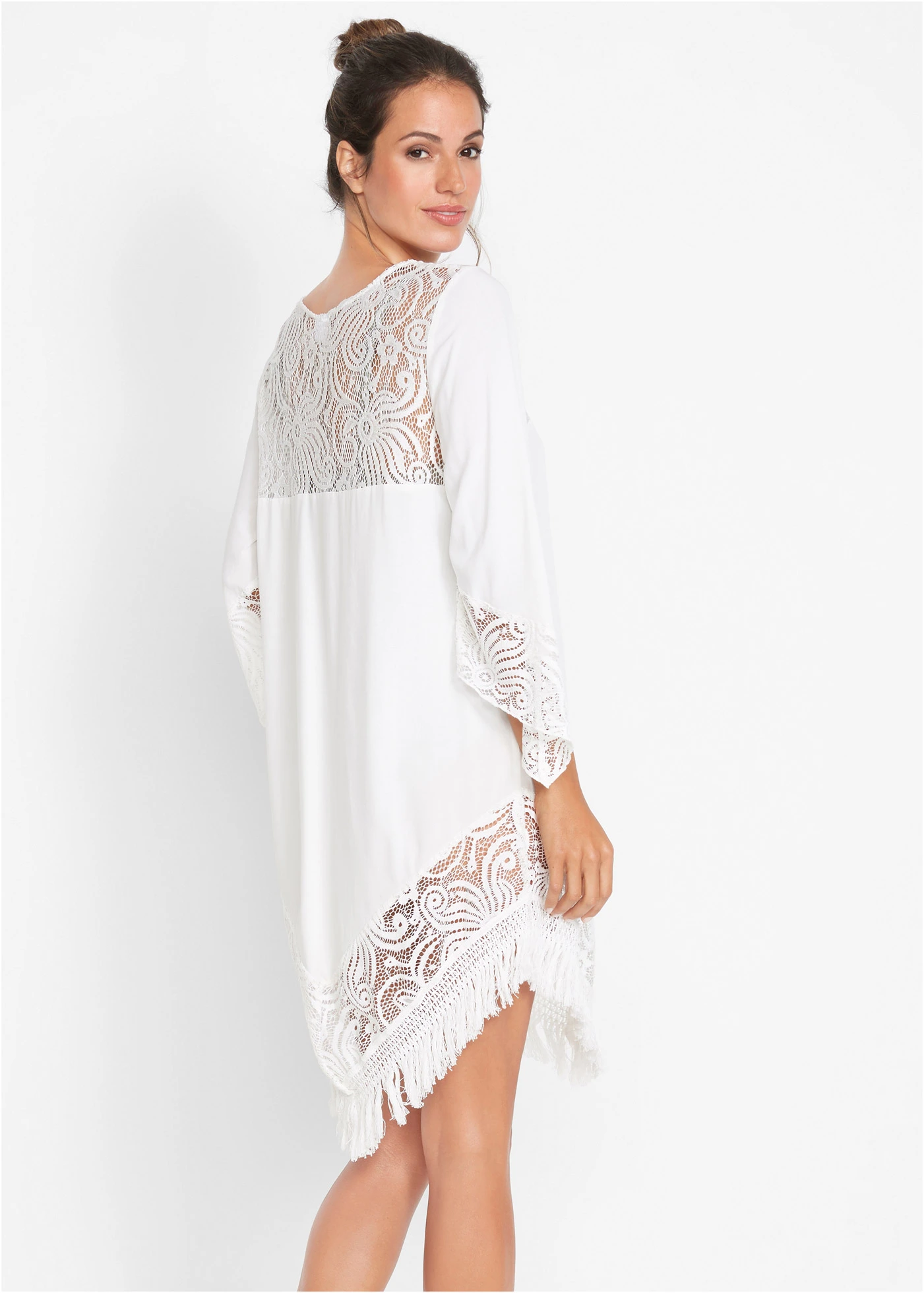 Strand tunika csipkével és viszkózból • fehér • bonprix áruház
