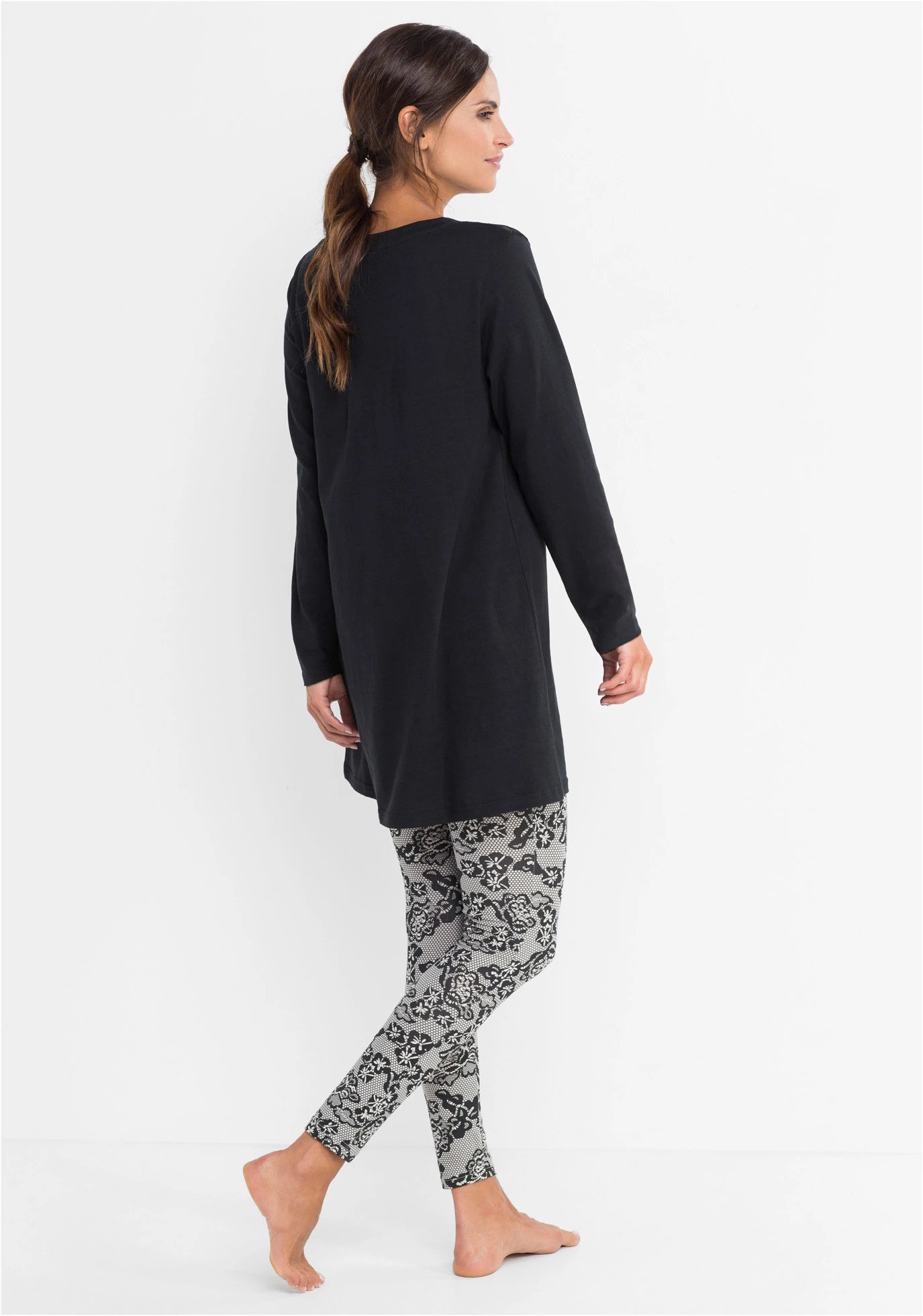 Pyjama avec legging • noir/gris imprimé • Boutique bonprix