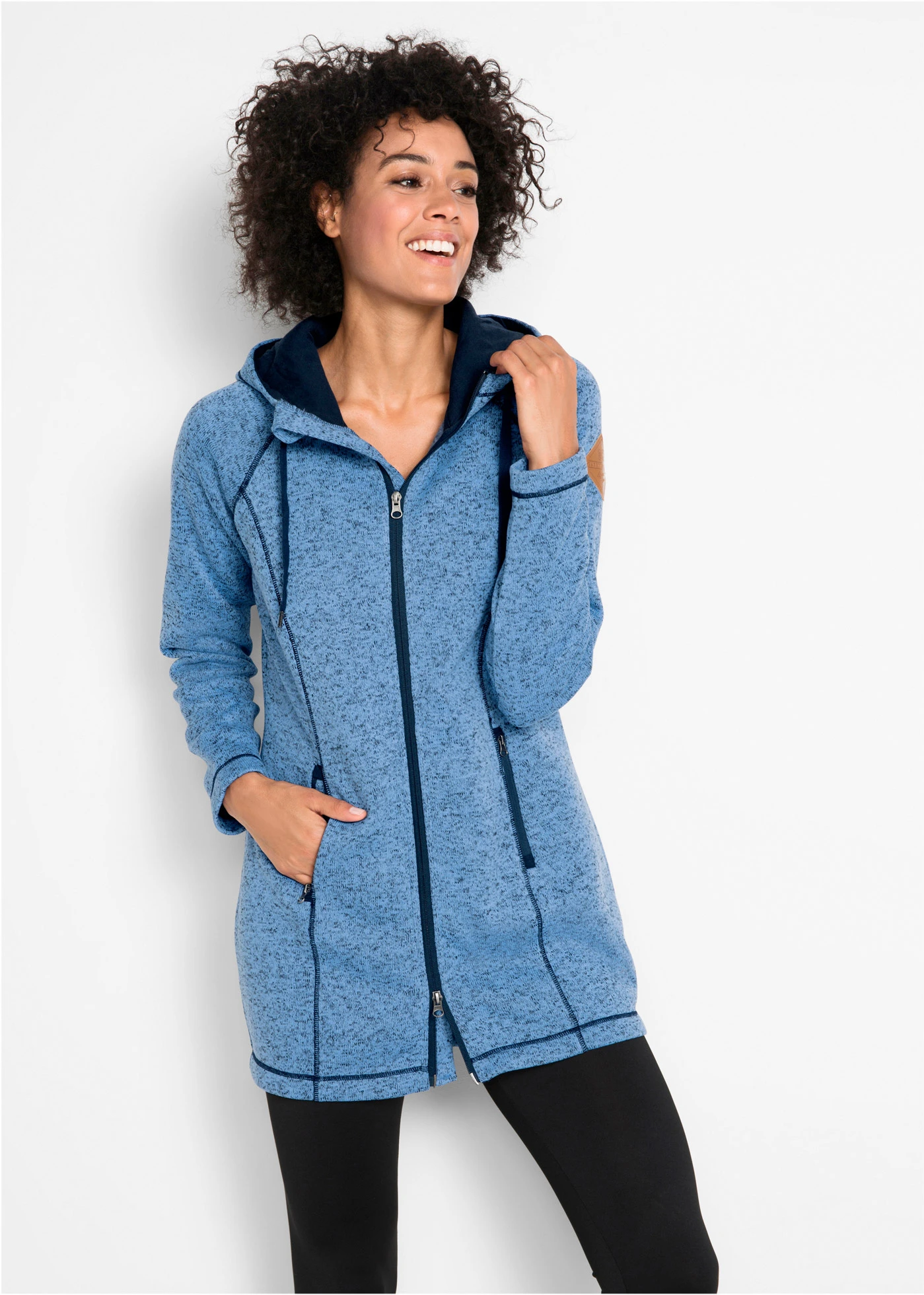 Veste longue polaire à capuche • bleu moyen-bleu foncé chiné • Boutique bonprix
