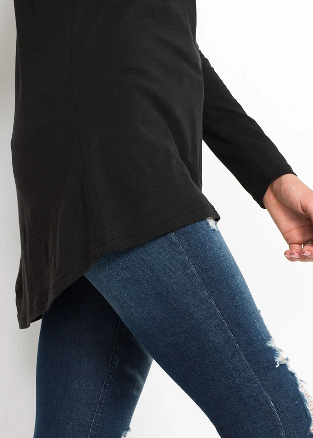 Longshirt met capuchon • zwart • product-page.page-title-suffix