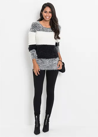 Sweter z grubej dzianiny • czarno-biały w paski • sklep bonprix