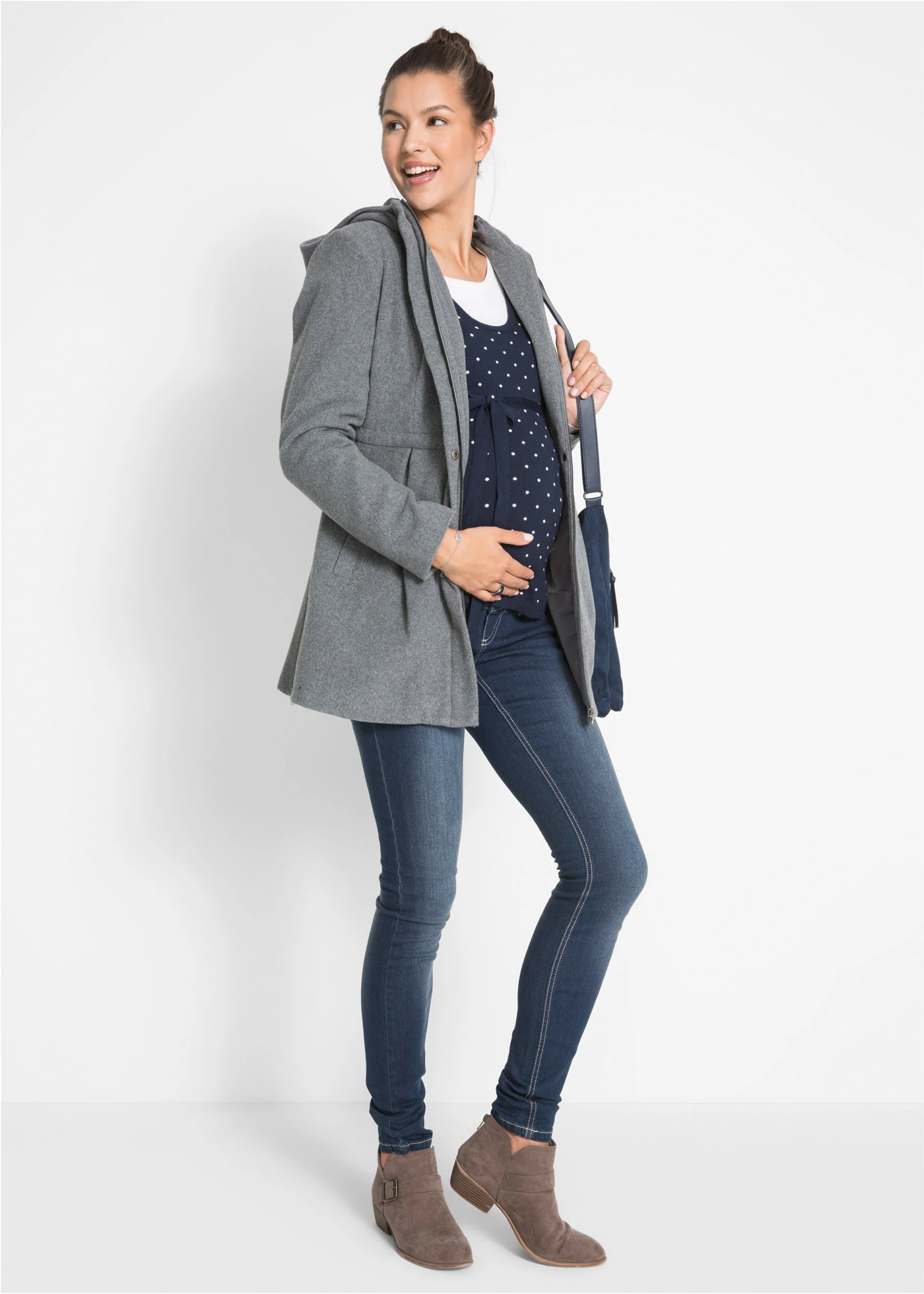 Těhotenský a kojicí svetr 2 v 1, z jemného úpletu • tmavě modrá s puntíky • bonprix obchod