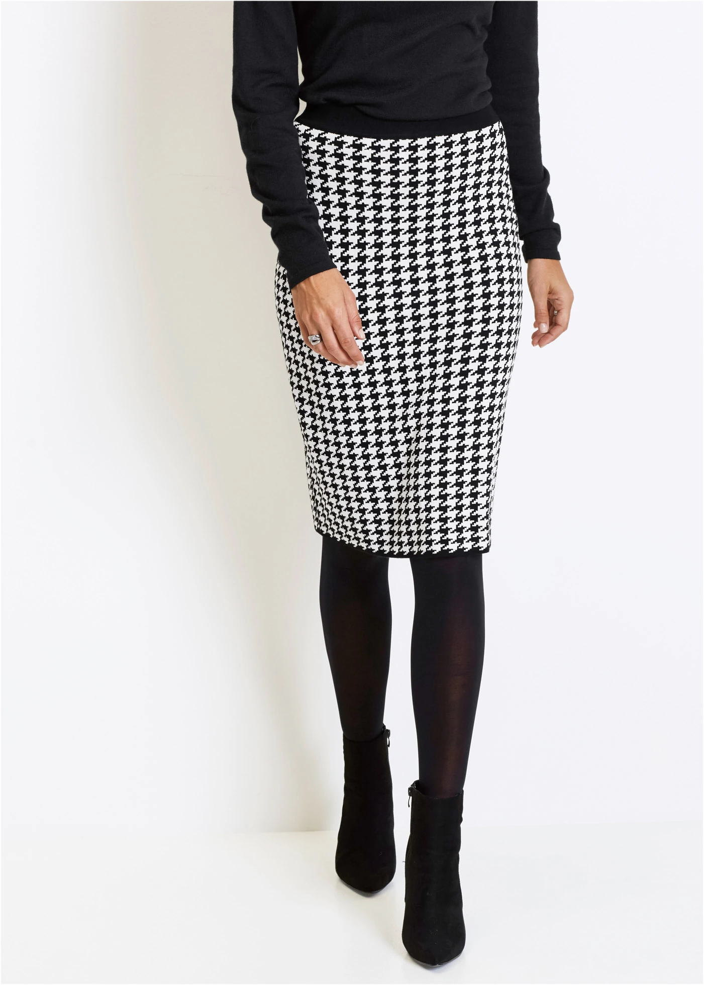 Pletená sukně • černá  / světle krémová kostkované • bonprix obchod