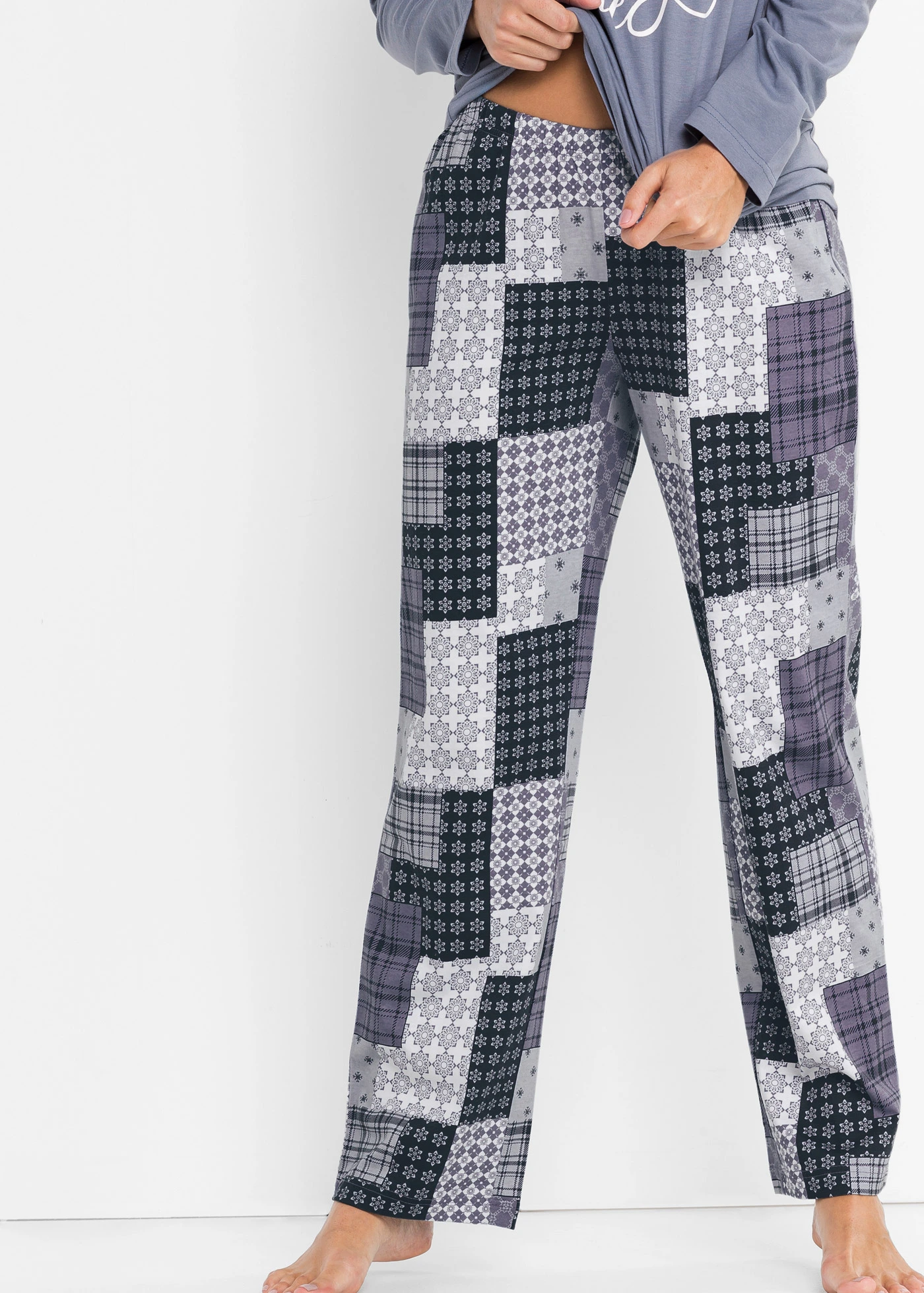 Pyžamo z čisté organické bavlny • matně modrá s potiskem • bonprix obchod