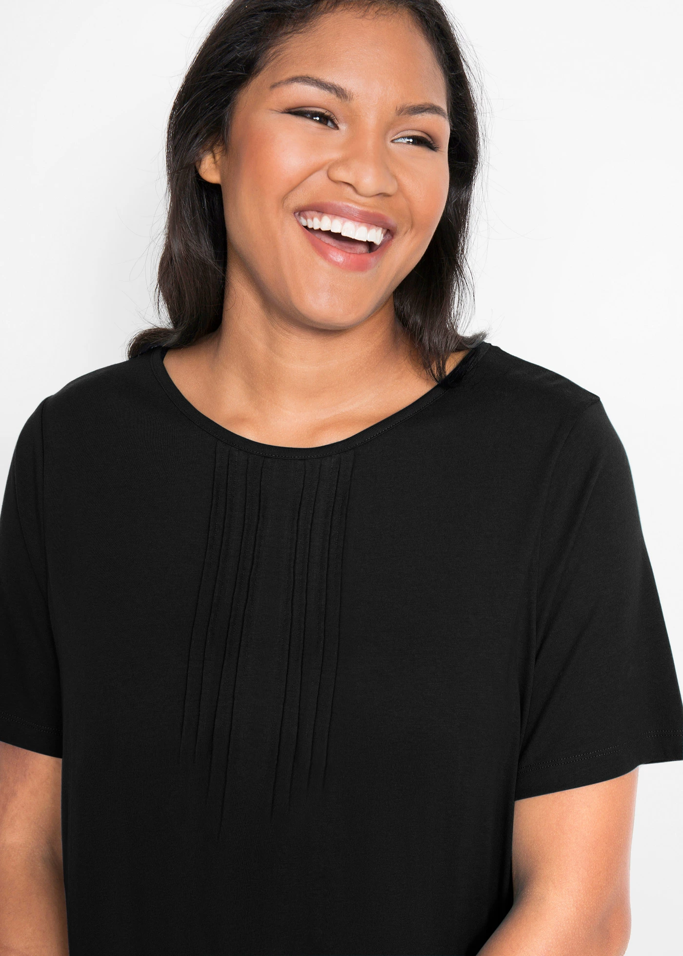 T-shirt in A-lijn, korte mouw • zwart plus size • bonprix online shop