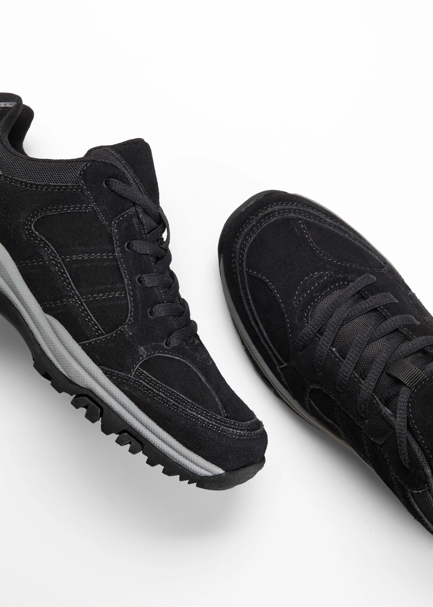 Buty trekkingowe ze skóry zamszowej • czarny • sklep bonprix