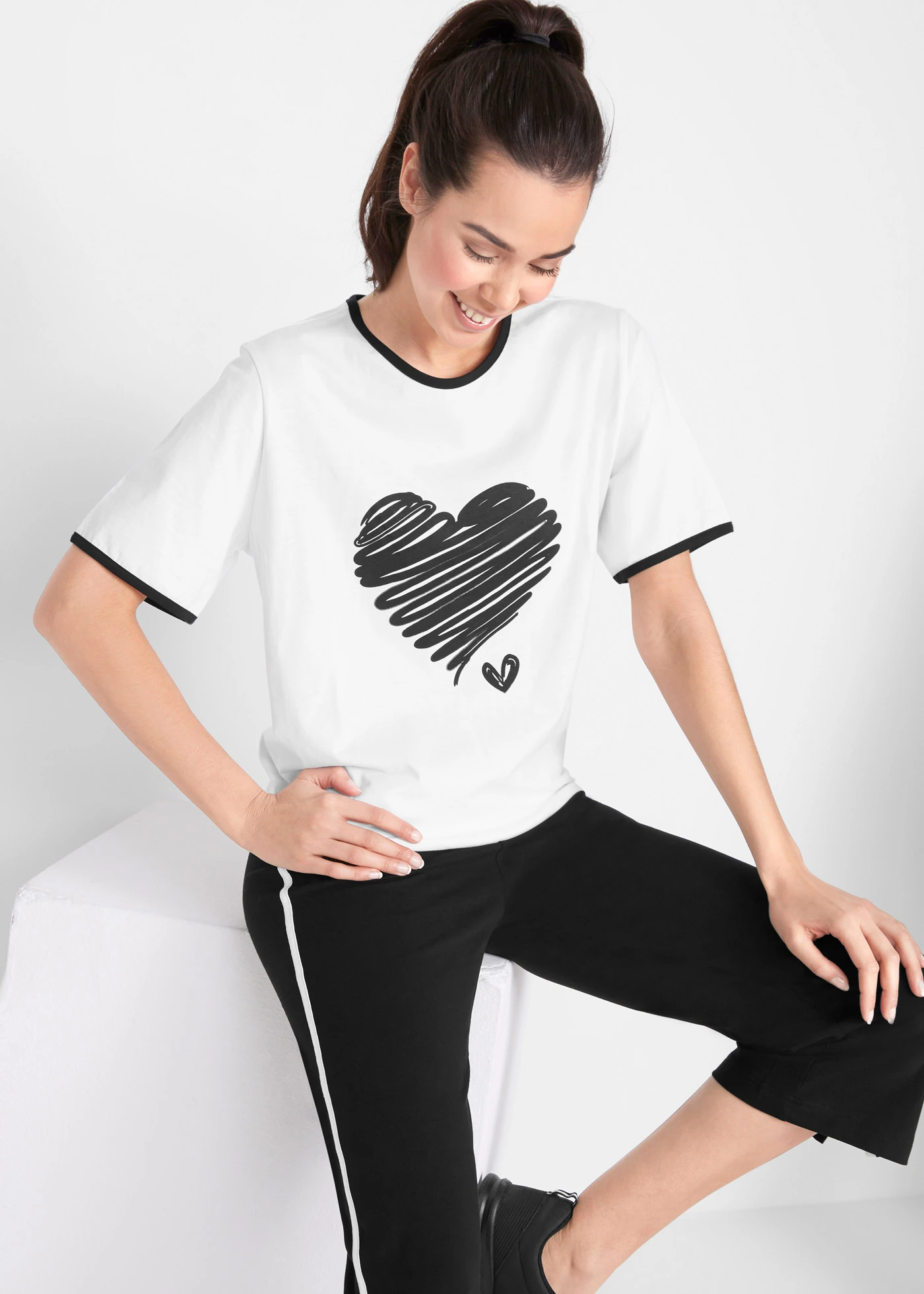 Lang shirt (set van 2), korte mouw • wit+zwart • bonprix online shop