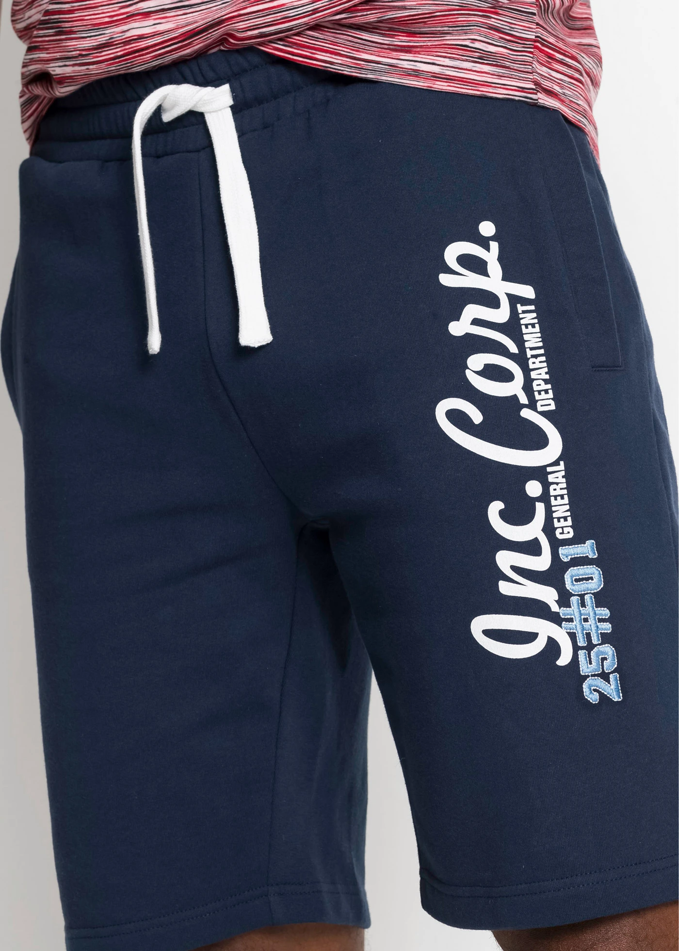 Bermuda sweat 100% coton • bleu foncé • Boutique bonprix