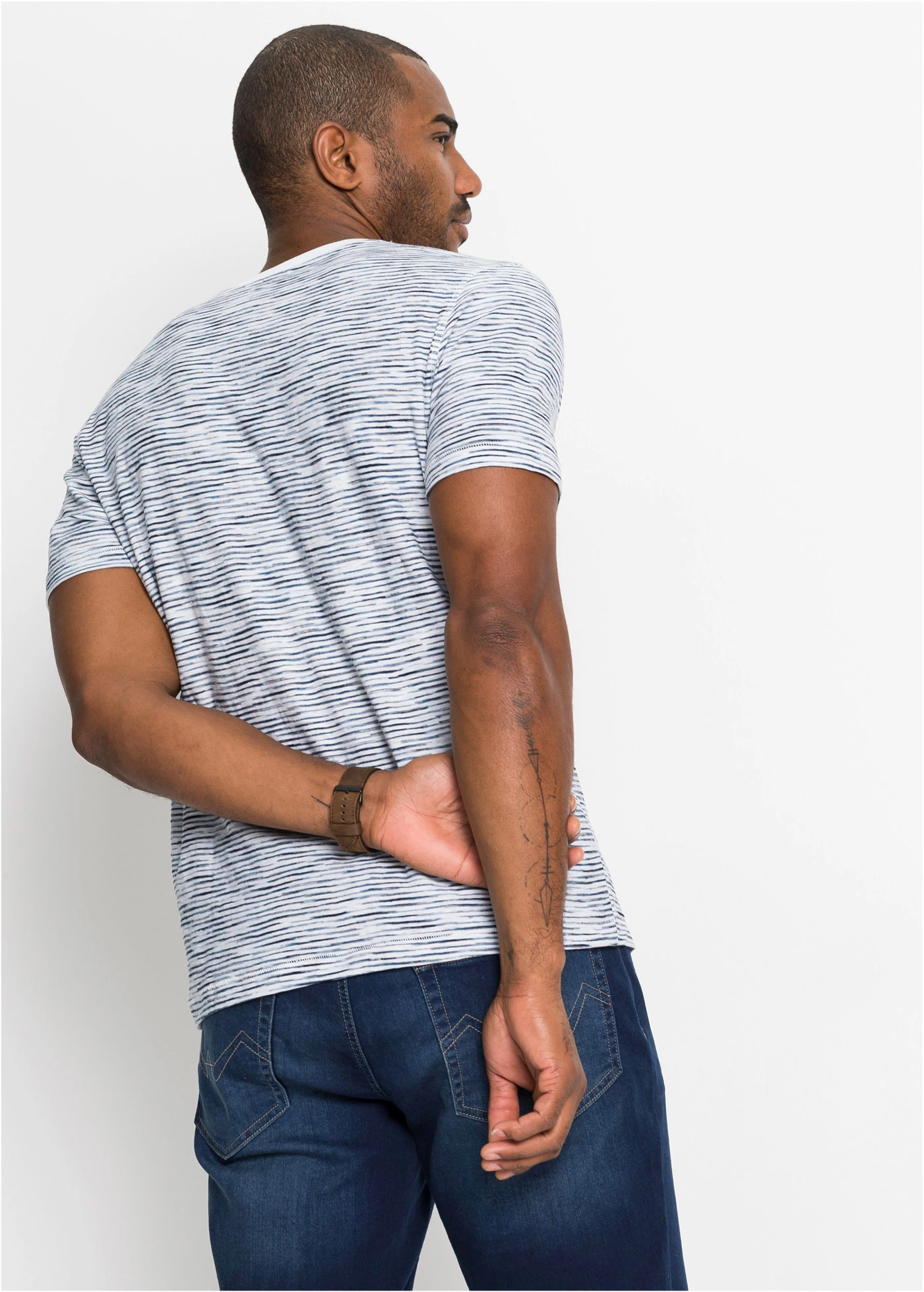 T-shirt col tunisien, 100% coton • bleu rayé • Boutique bonprix