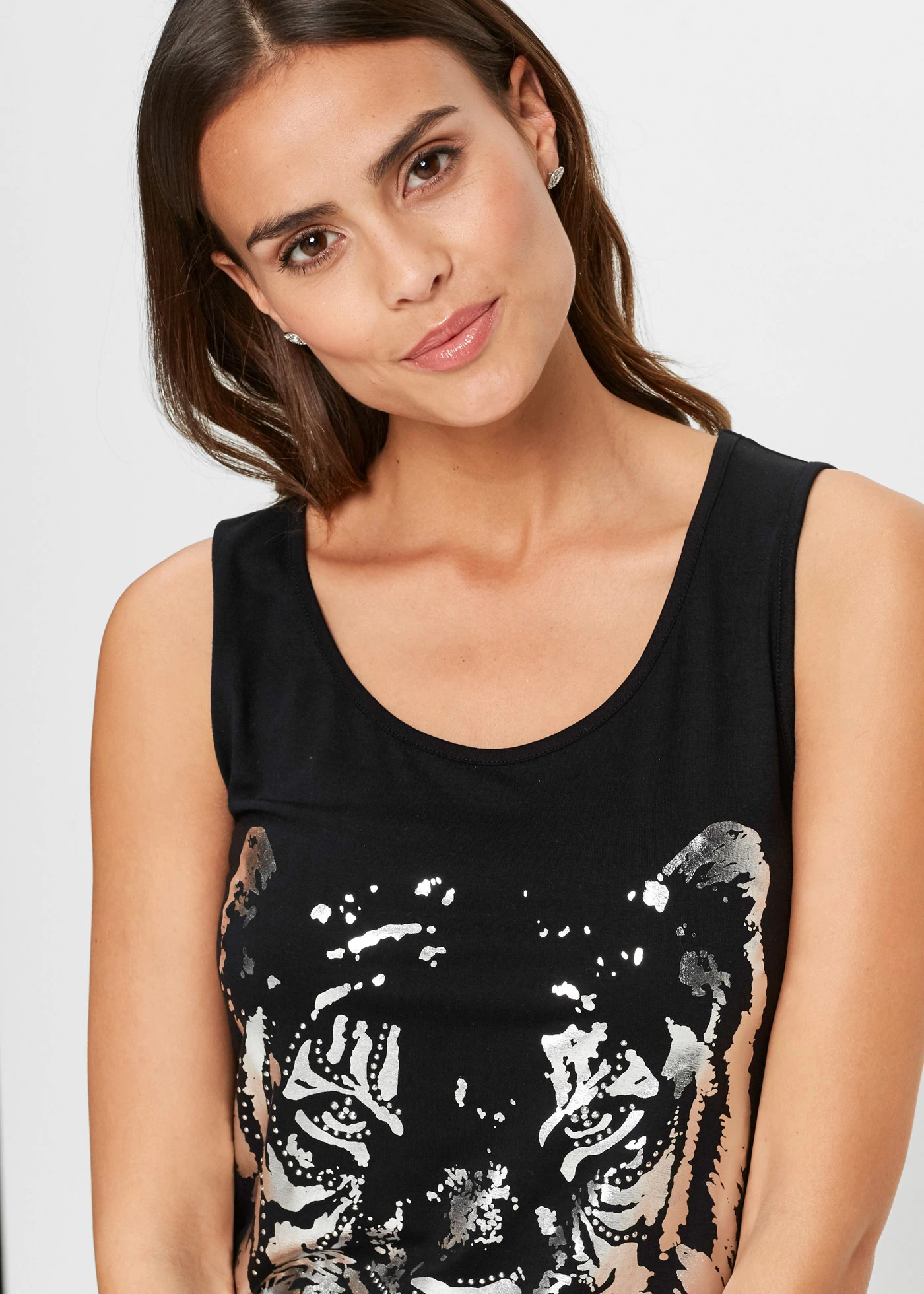 Dlouhý top • černo-stříbrná s potiskem • bonprix obchod