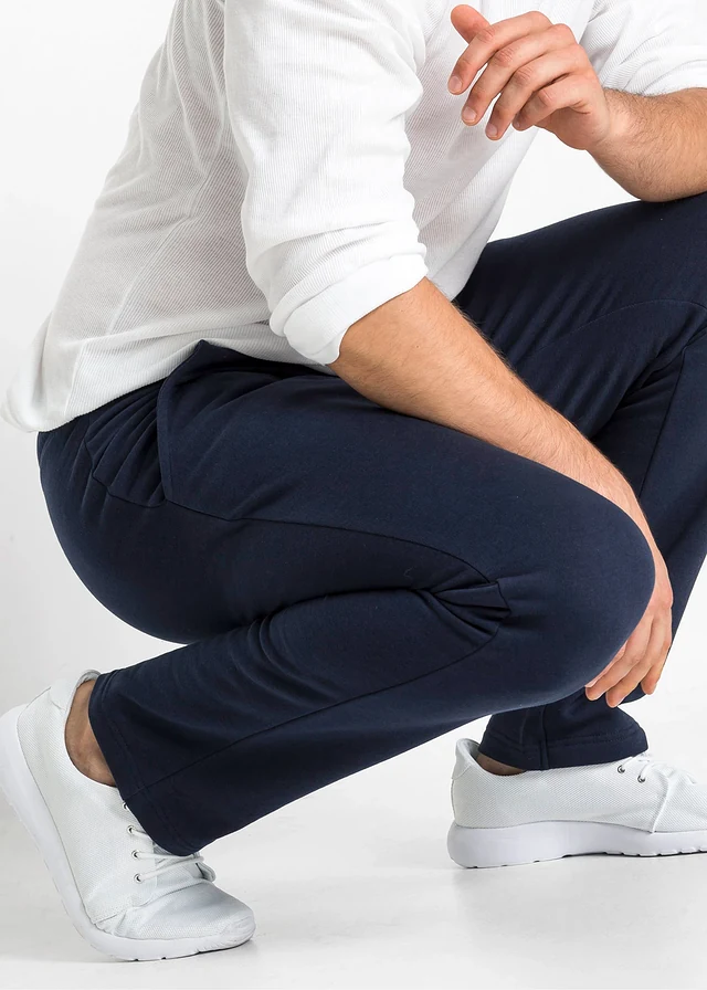 Joggingové kalhoty se střihem Regular Fit • tmavě modrá • bonprix obchod