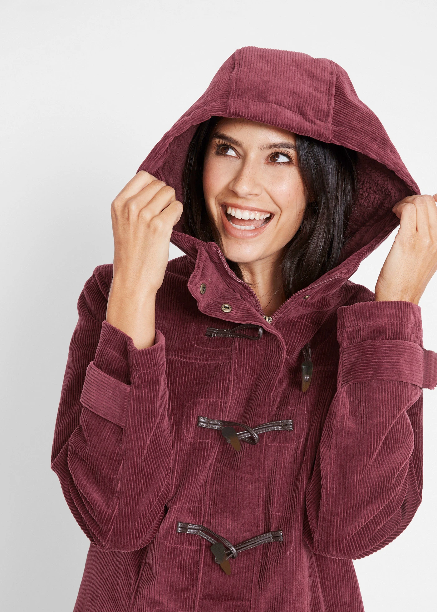 Duffle-coat en velours côtelé doublé, mi-long • rouge érable • Boutique bonprix