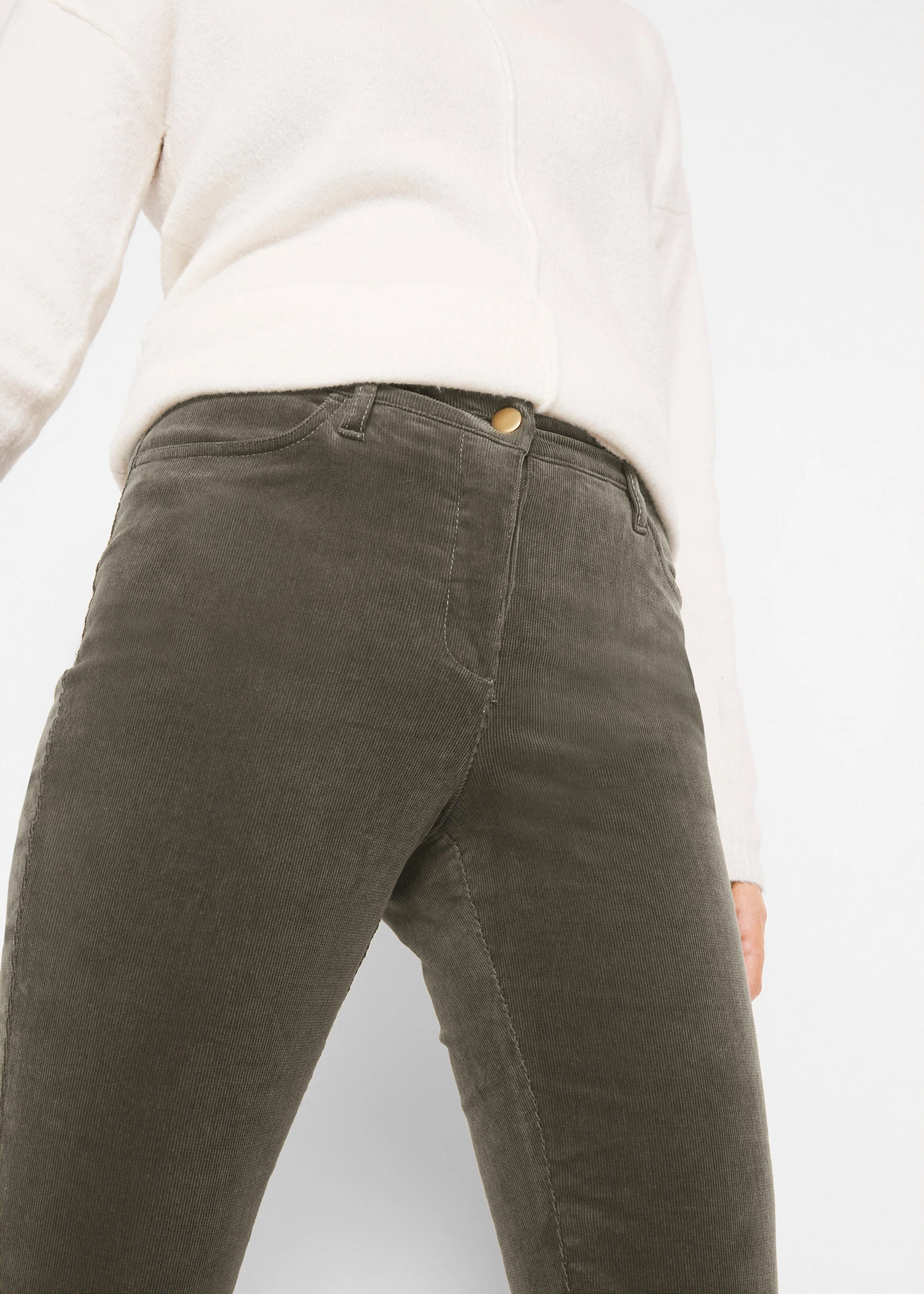Corduroy broek van een elastische katoenmix • donkerolijfgroen • bonprix online shop
