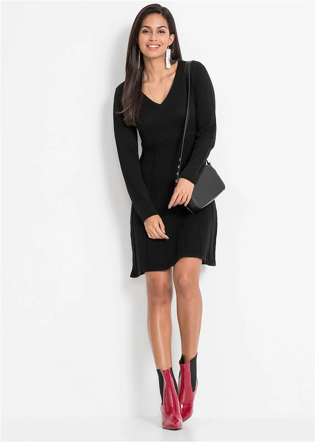 Robe en maille • noir • product-page.page-title-suffix