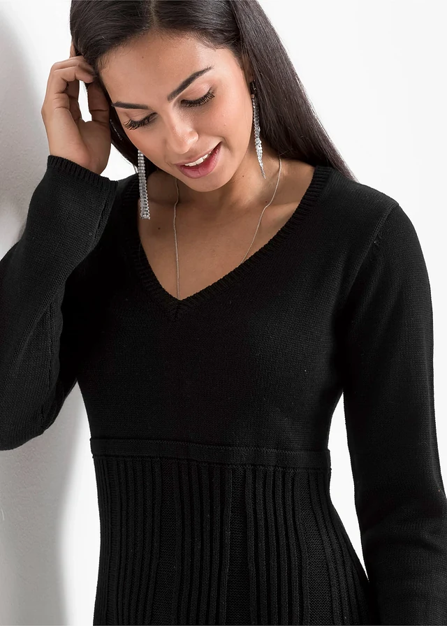 Robe en maille • noir • product-page.page-title-suffix