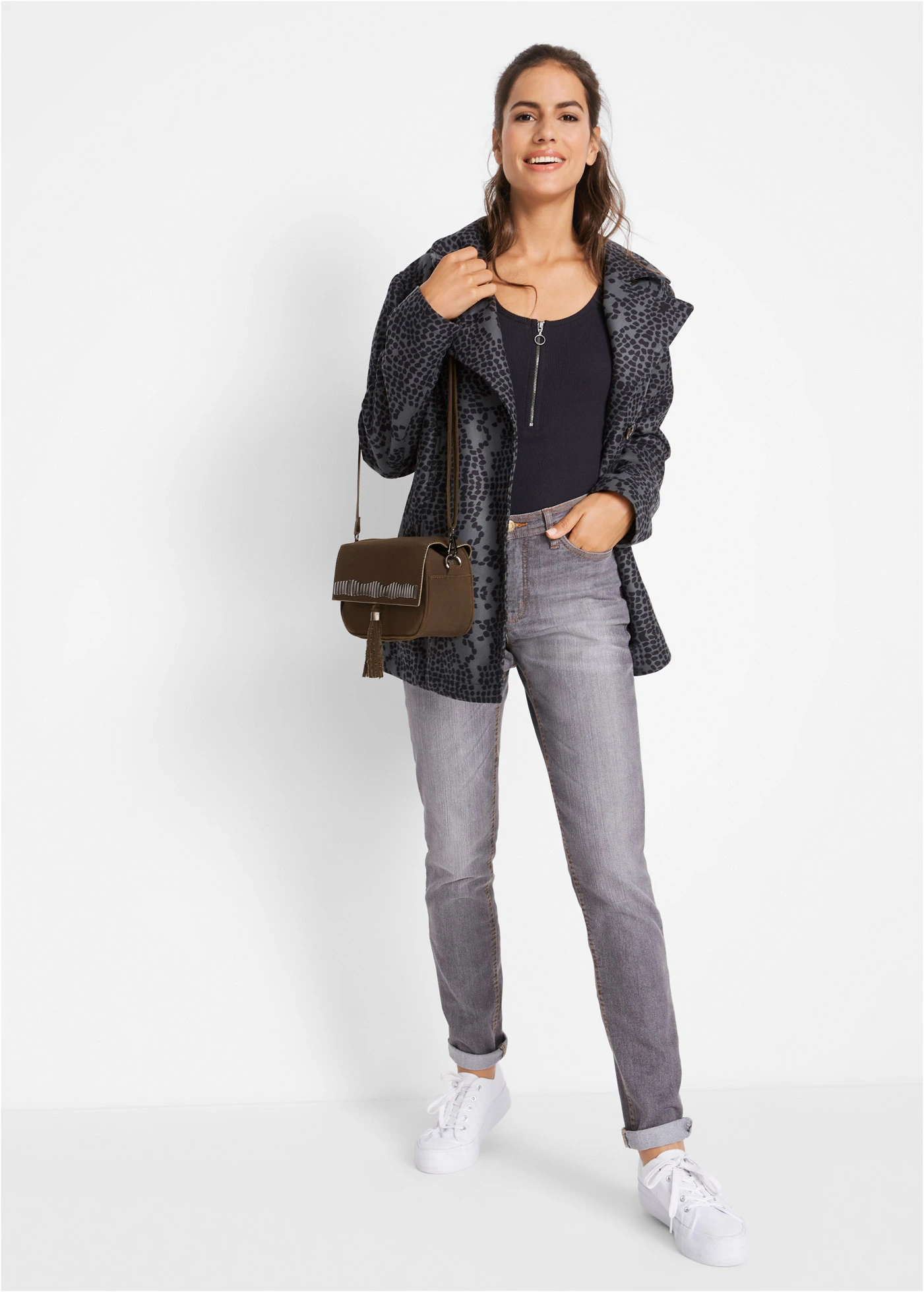 Jean Mom extensible et confortable, taille mi-haute • gris used • Boutique bonprix