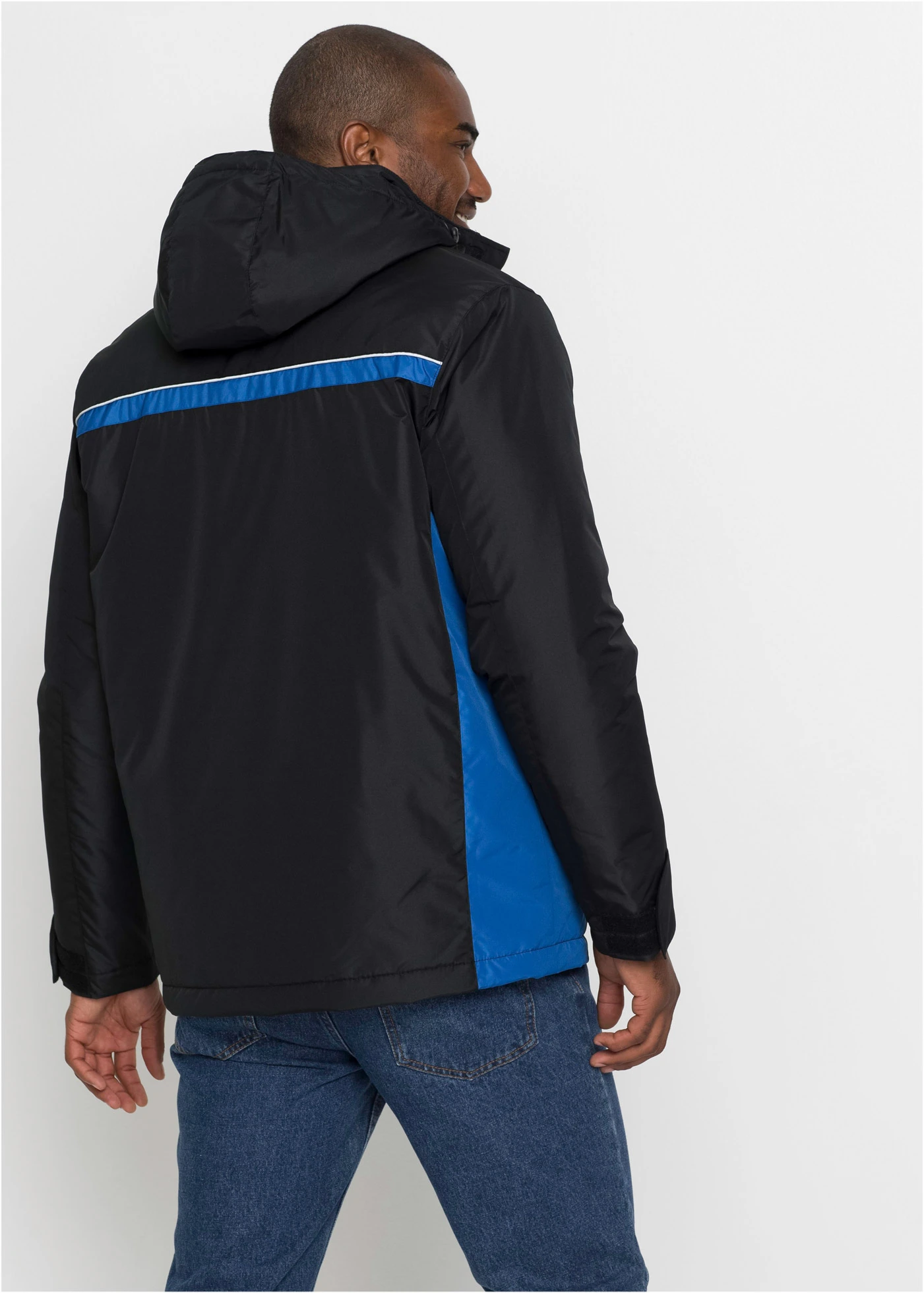 Parka imperméable en matière technique à capuche amovible • noir - bleu azur • Boutique bonprix
