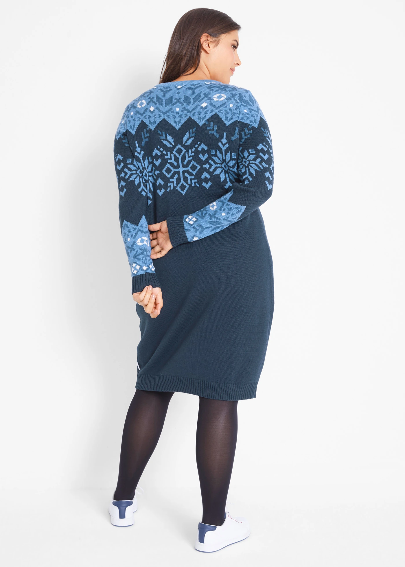 Robe en maille à motif norvégien • écru - marron clair - gris moyen - prune mat plus size • Boutique bonprix