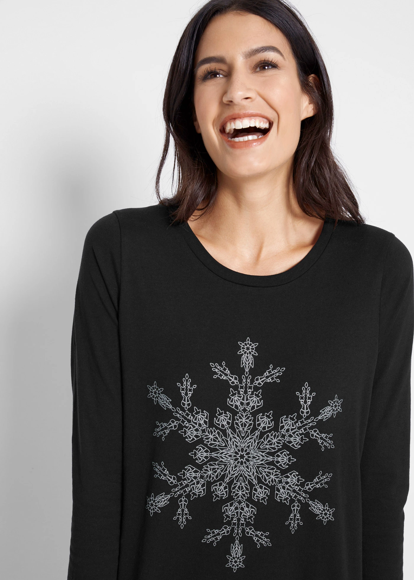 Katoenen longsleeve met metallic sneeuwvlokken • zwart/zilverkleur • bonprix online shop