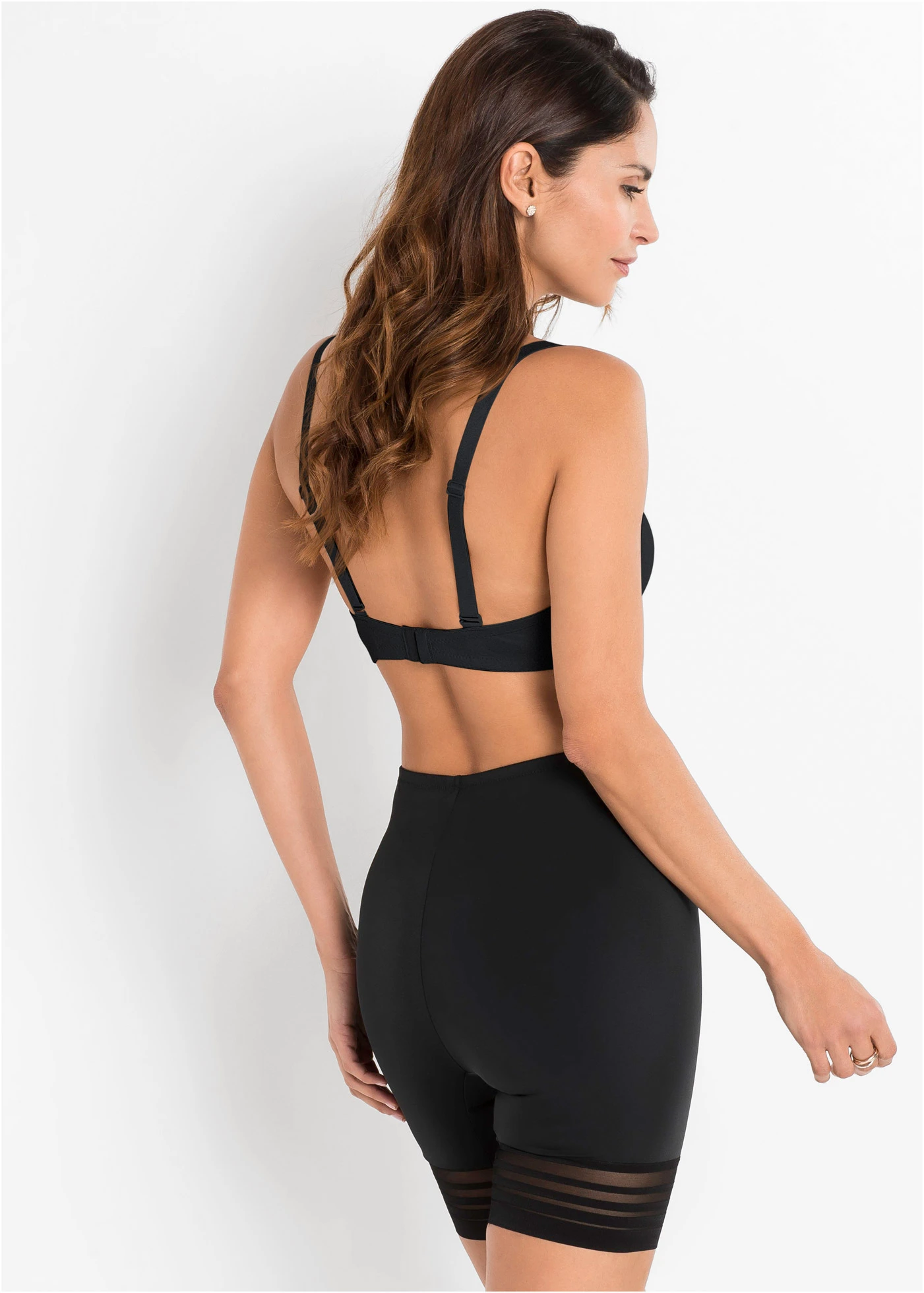 Medium corrigerende broek • zwart • bonprix online shop