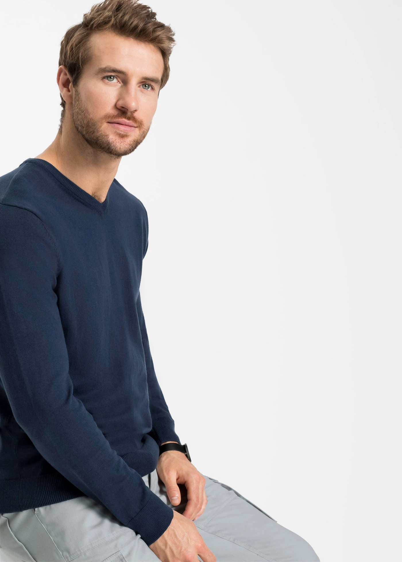 Pulover din tricot fin, din material moale cu bumbac • bleumarin • magazin bonprix