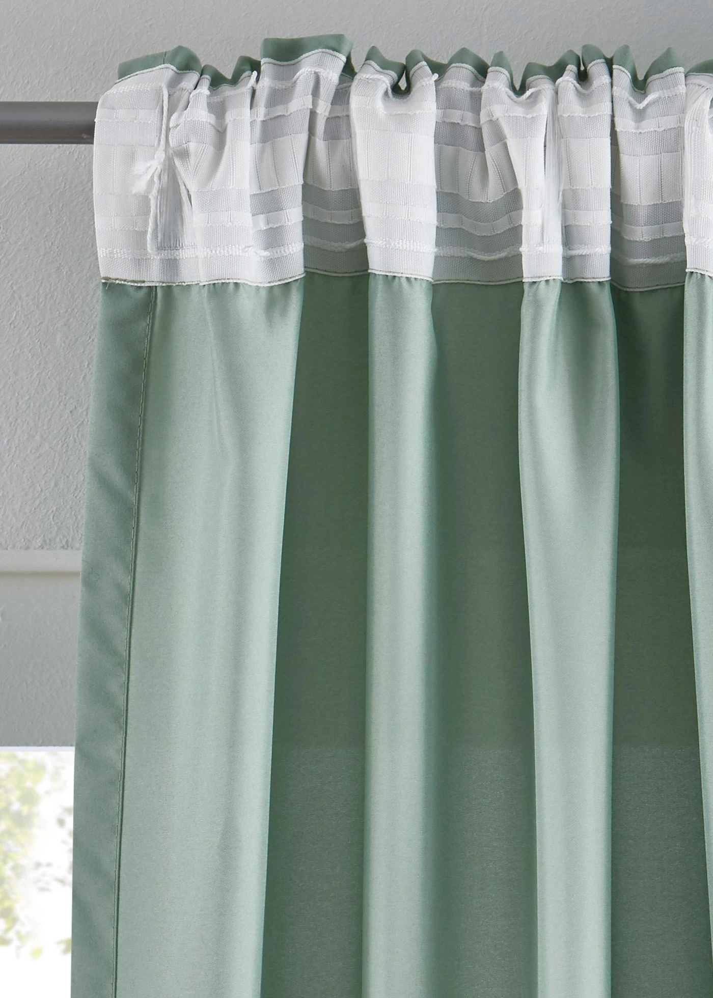 Lot de 2 rideaux en microfibre • vert tilleul • Boutique bonprix