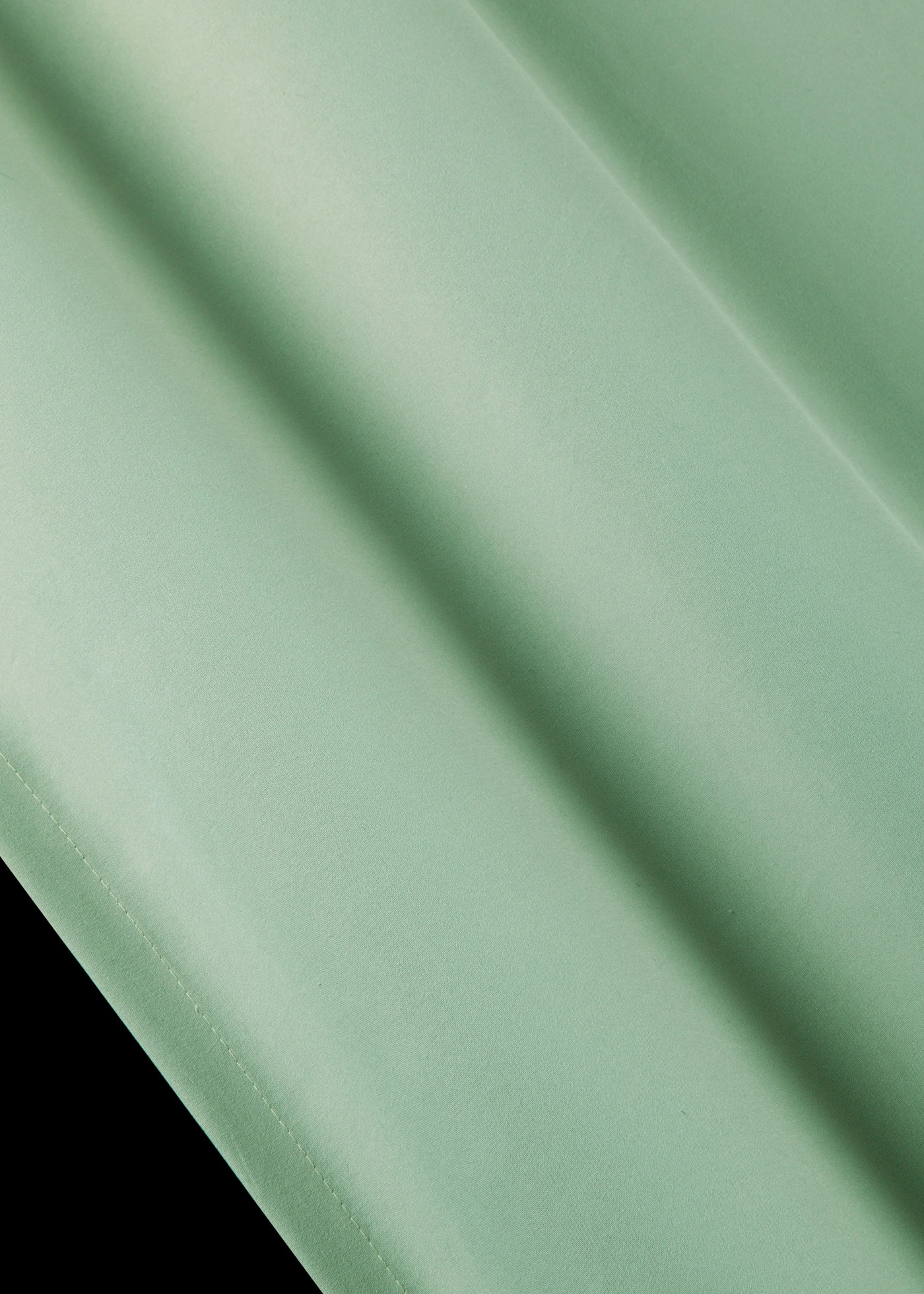 Lot de 2 rideaux en microfibre • vert tilleul • Boutique bonprix