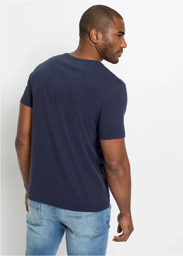 T-shirt van biologisch katoen • donkerblauw horizontaal gestreept • product-page.page-title-suffix