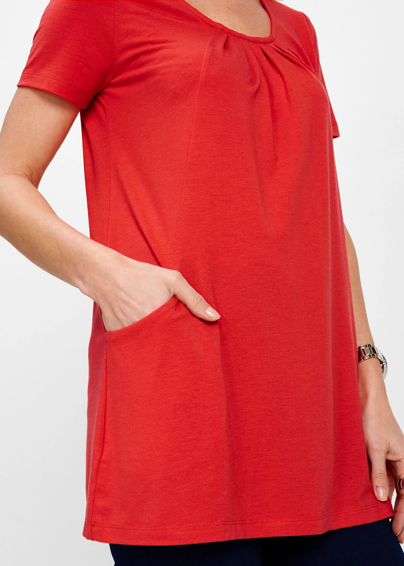 Longshirt met viscose • aardbeirood • bonprix online shop