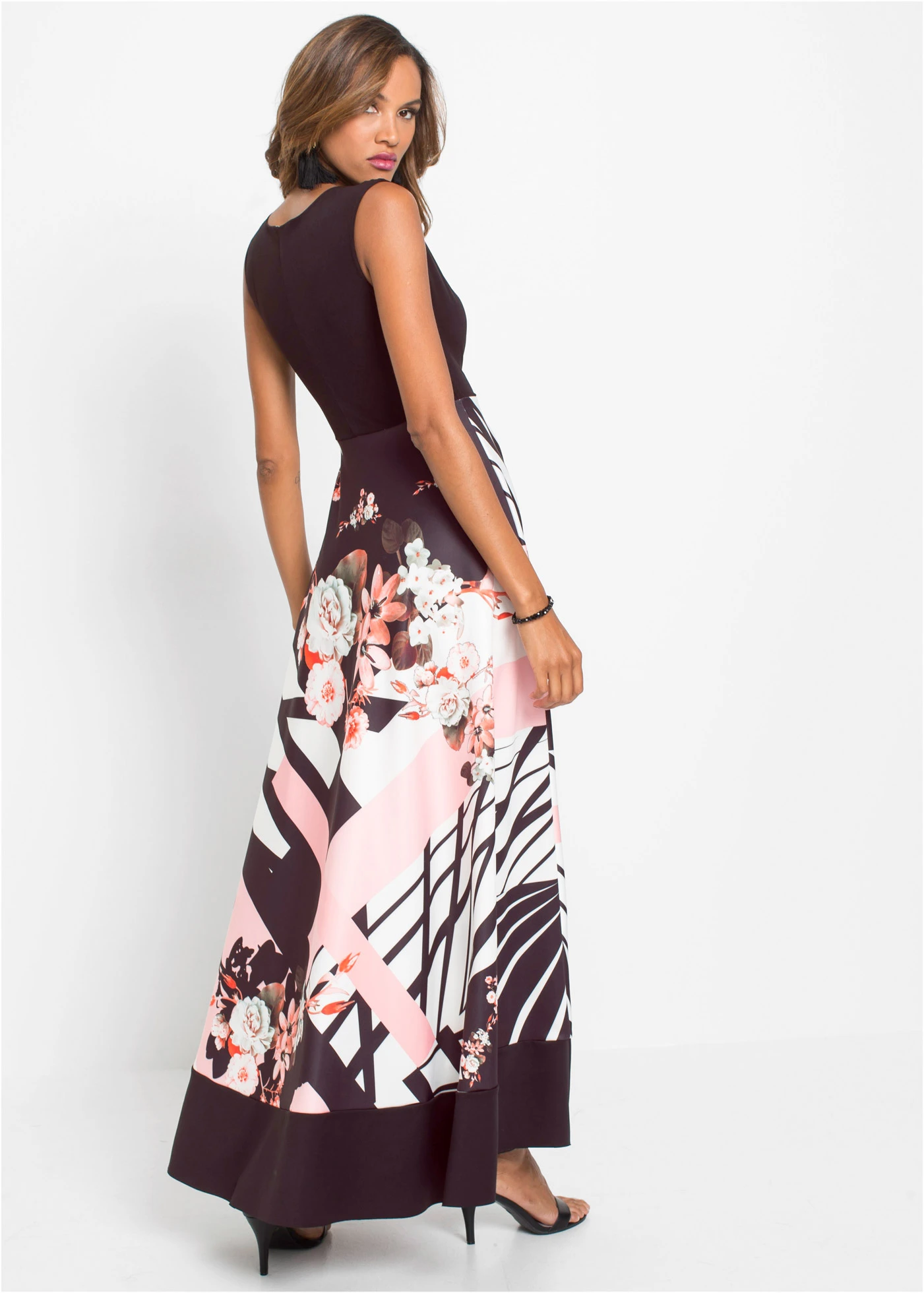 Maxi jurk • zwart-roze-wit gebloemd • bonprix online shop