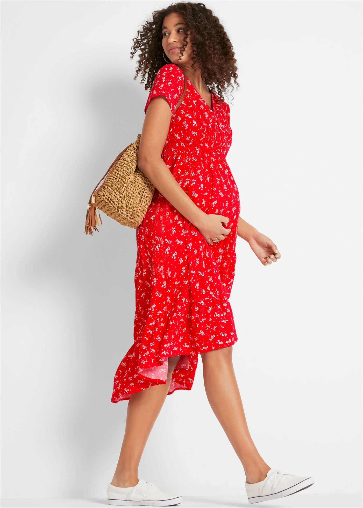 Rochie pentru gravide și alăptare 2-în-1 din viscoză fluidă, cu textură creponată • roșu-căpșună cu floricele • magazin bonprix