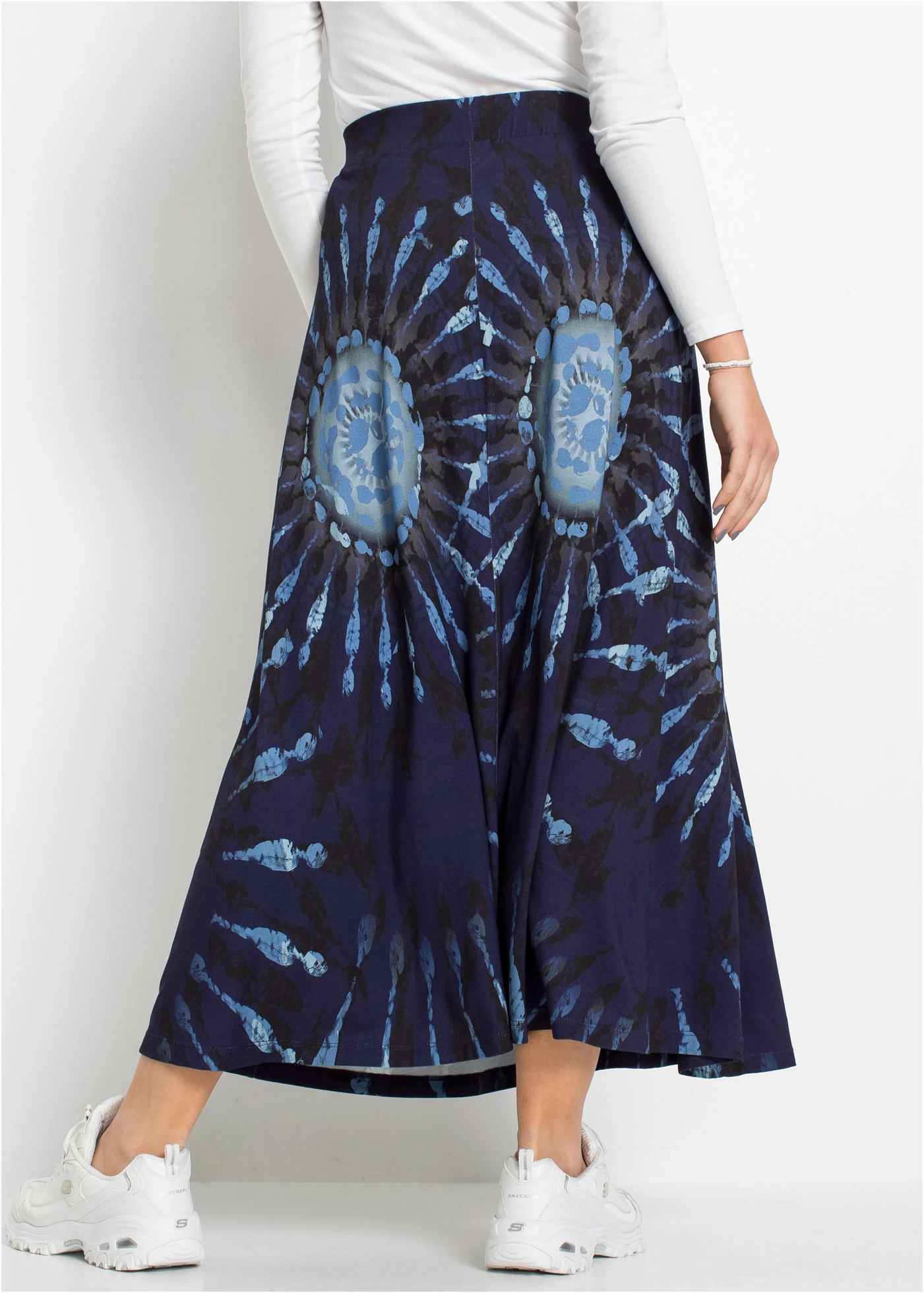 Jersey rok van vloeiende viscose • middernachtsblauw. - poederblauw - jeansblauw - rookblauw - donkerblauw gedessineerd • bonprix online shop