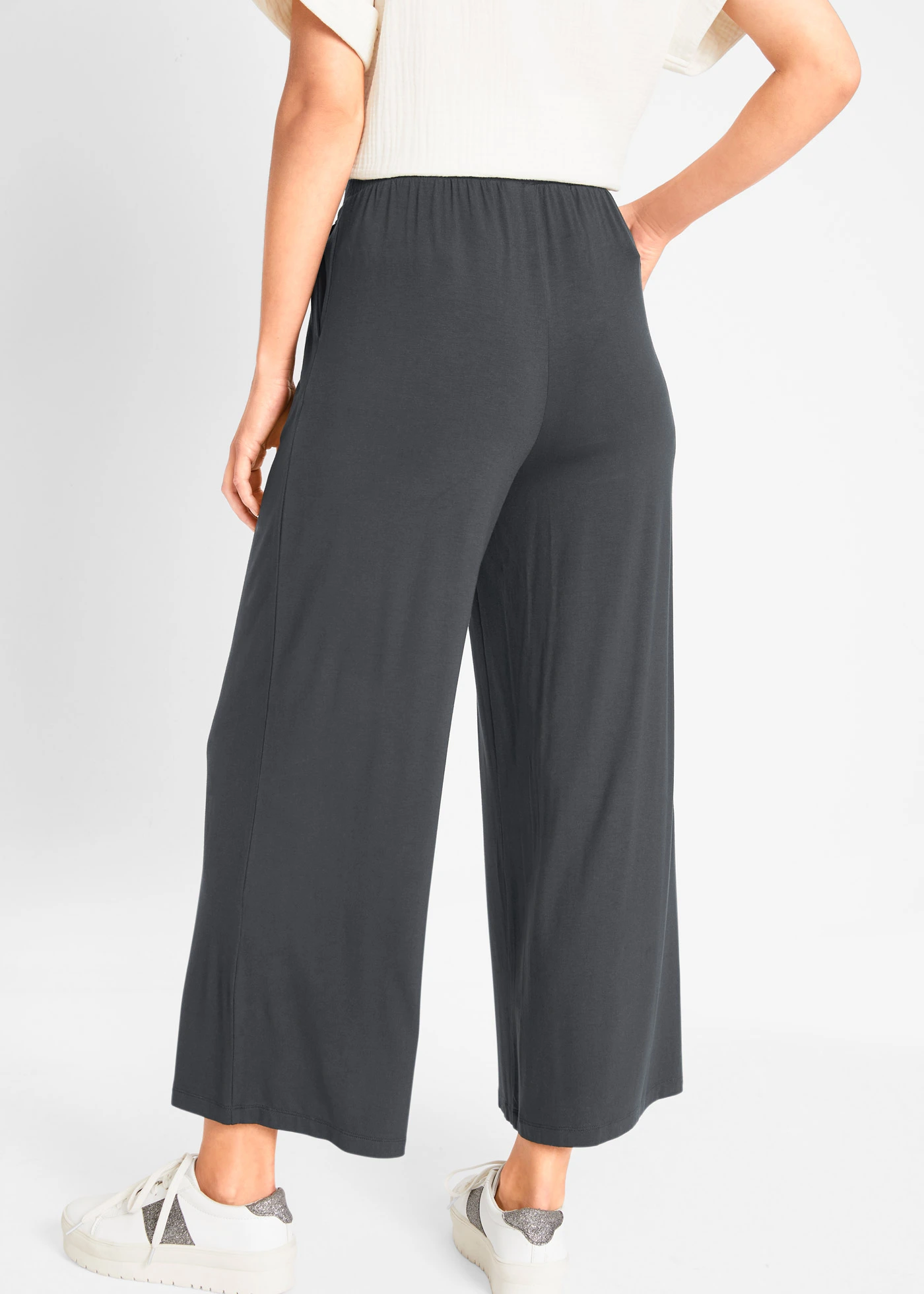 7/8 jersey broek van een soepele viscosemix • zwart • bonprix online shop