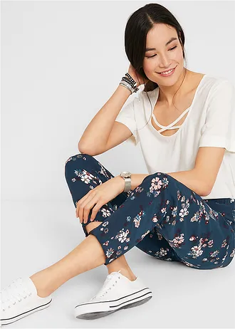 Pantaloni cu talie elastică din viscoză moale • bleumarin înflorat • magazin bonprix