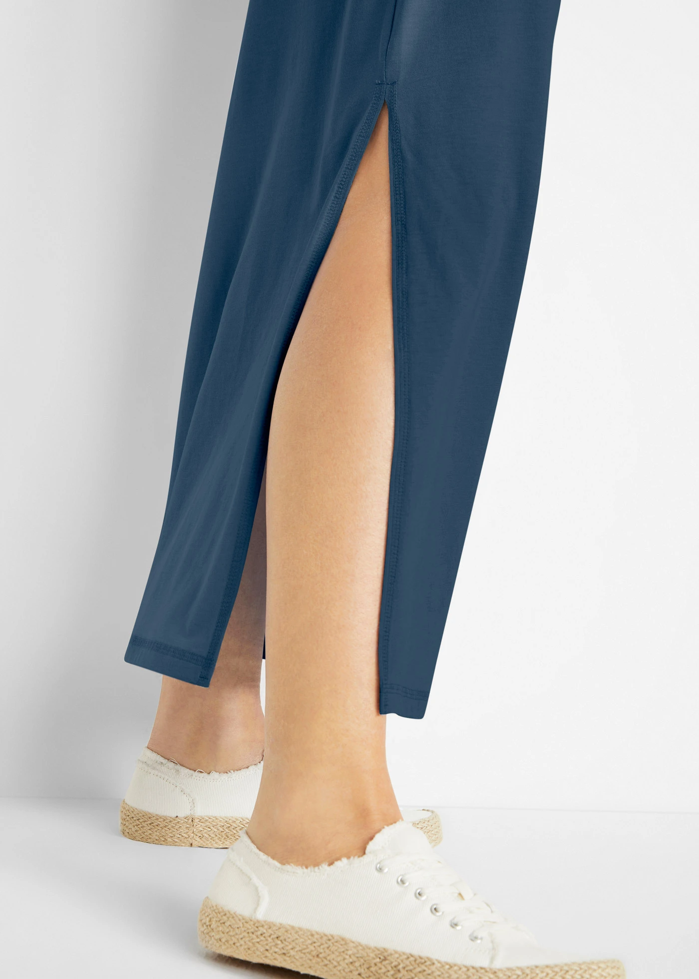 Aansluitende jersey jurk • donkerblauw gemêleerd • bonprix online shop