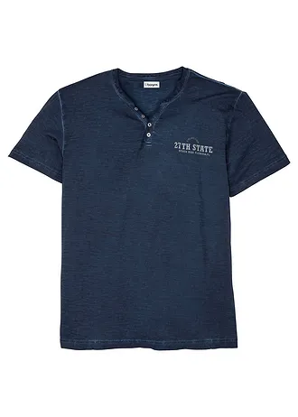 Henley shirt van biologisch katoen in washed out look, korte mouw • donkerblauw met print • bonprix online shop